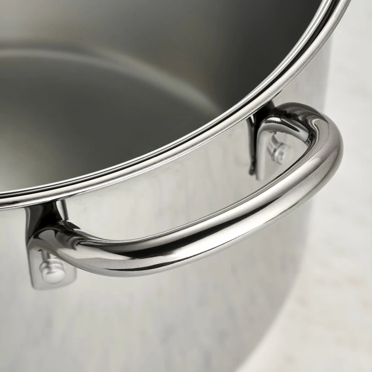Tramontina 12 Qt Covered Stainless Steel Stock Pot 5 Tramontina 12 Qt Covered Stainless Steel Stock Pot - Image 5
