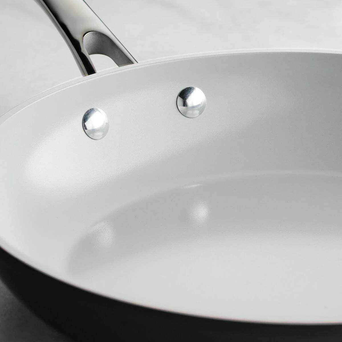 Tramontina 10 Pc Cold-Forged Induction Ceramic Cookware Set - Black 4 Tramontina 10 Pc Cold-Forged Induction Ceramic Cookware Set - Black - Image 4