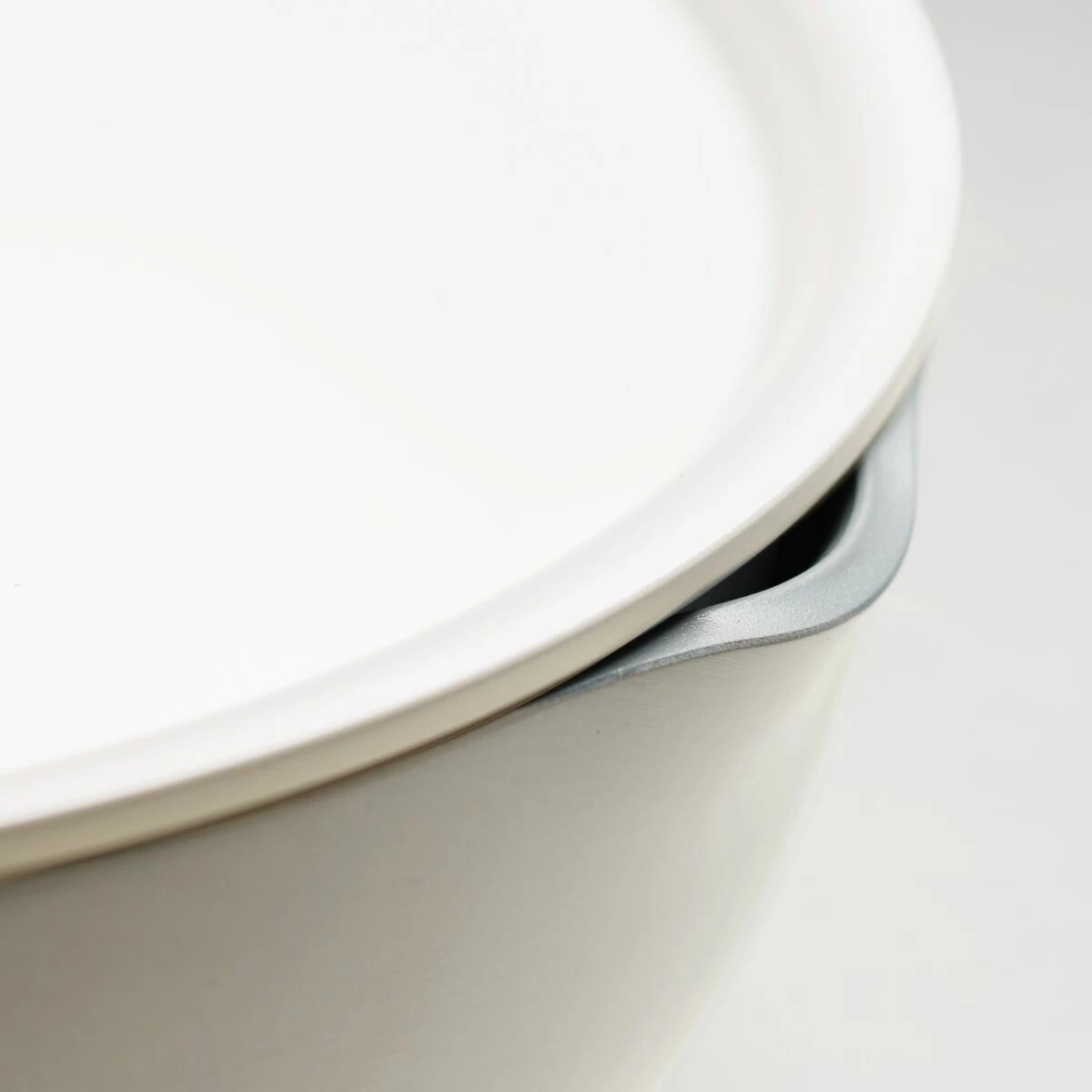 Tramontina All In One Plus Pan, 5 Qt Ceramic Non Stick - Parchment White 10 Tramontina All In One Plus Pan, 5 Qt Ceramic Non Stick - Parchment White - Image 10