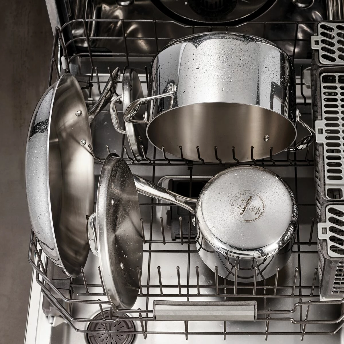 Tramontina 10 In Tri-Ply Clad Stainless Steel Fry Pan - Seattle Handle 7 Tramontina 10 In Tri-Ply Clad Stainless Steel Fry Pan - Seattle Handle - Image 7