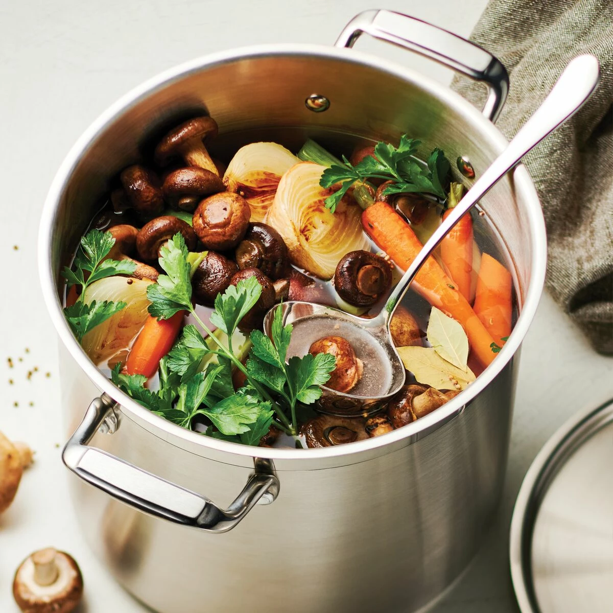 Tramontina 12 Qt Stainless Steel Covered Stock Pot 2 Tramontina 12 Qt Stainless Steel Covered Stock Pot - Image 2