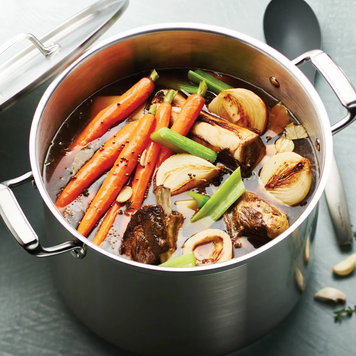 Tramontina 16 Qt Stainless Steel Covered Stock Pot 2 Tramontina 16 Qt Stainless Steel Covered Stock Pot - Image 2