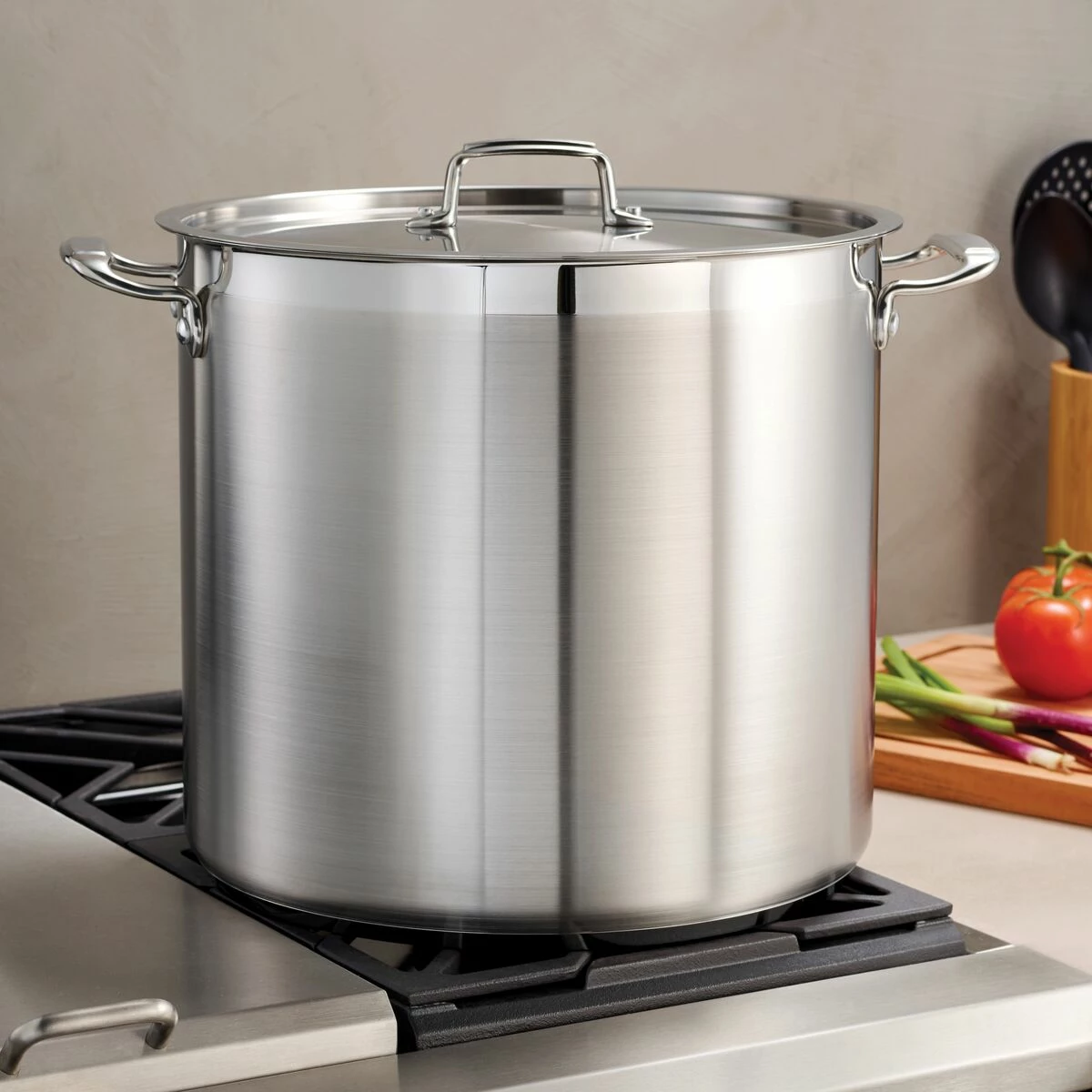 Tramontina 24 Qt Stainless Steel Covered Stock Pot 7 Tramontina 24 Qt Stainless Steel Covered Stock Pot - Image 7