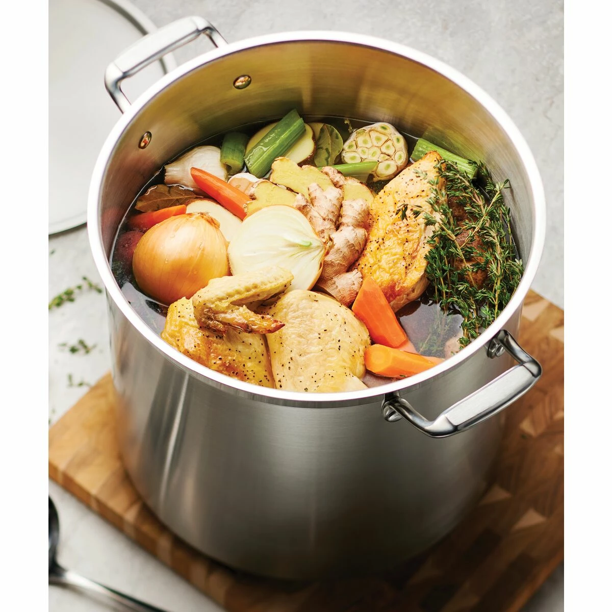 Tramontina 24 Qt Stainless Steel Covered Stock Pot 2 Tramontina 24 Qt Stainless Steel Covered Stock Pot - Image 2