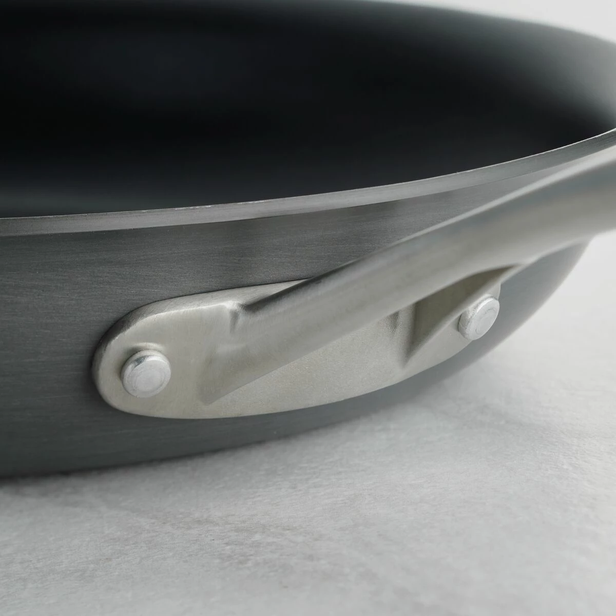 Tramontina 10 In Hard Anodized Aluminum Fry Pan 6 Tramontina 10 In Hard Anodized Aluminum Fry Pan - Image 6