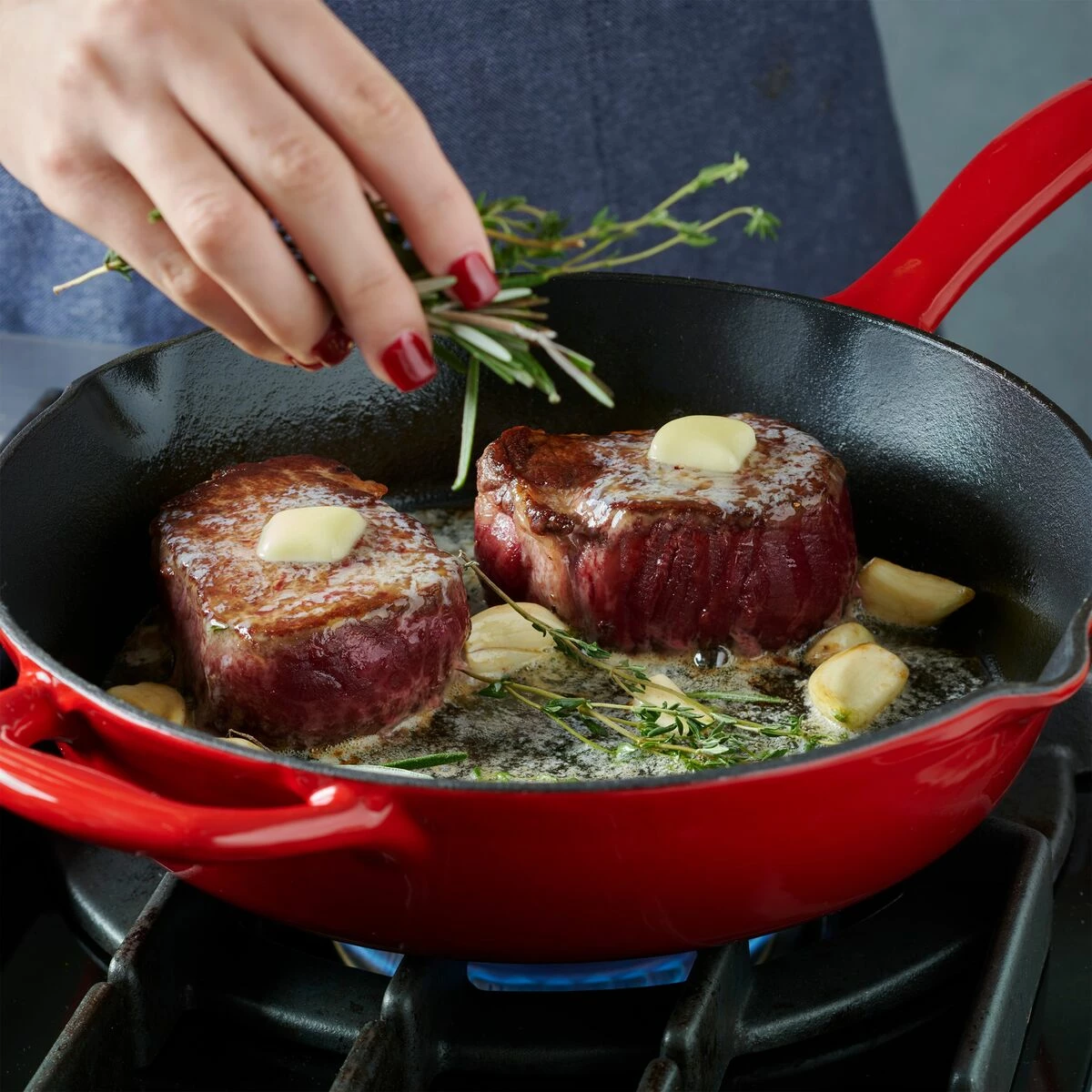Tramontina 10 In Enameled Cast-Iron Series 1000 Skillet - Gradated Red 1 Tramontina 10 In Enameled Cast-Iron Series 1000 Skillet - Gradated Red