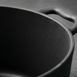 Tramontina 5.5 Qt Enameled Cast Iron Round Dutch Oven - Matte Black With Gold Stainless Steel Knob 7 Tramontina 5.5 Qt Enameled Cast Iron Round Dutch Oven - Matte Black With Gold Stainless Steel Knob -Deals Tramontina Store 80131084IXM004G