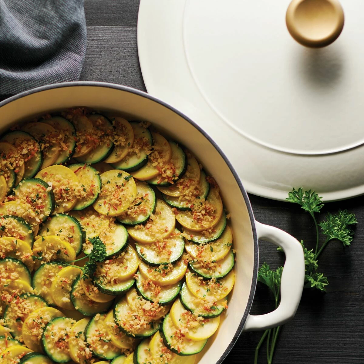 Tramontina 4 Qt Enameled Cast Iron Covered Braiser - Latte With Gold Stainless Steel Knob 6 Tramontina 4 Qt Enameled Cast Iron Covered Braiser - Latte With Gold Stainless Steel Knob - Image 6