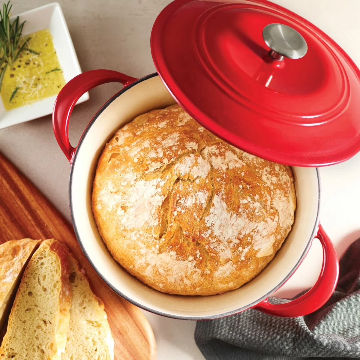 Tramontina 7 Qt Enameled Cast Iron Covered Tall Round Dutch Oven - Red 6 Tramontina 7 Qt Enameled Cast Iron Covered Tall Round Dutch Oven - Red - Image 6