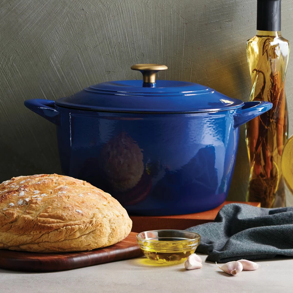 Tramontina 7 Qt Enameled Cast Iron Covered Tall Round Dutch Oven - Classic Blue With Gold Knob 1 Tramontina 7 Qt Enameled Cast Iron Covered Tall Round Dutch Oven - Classic Blue With Gold Knob