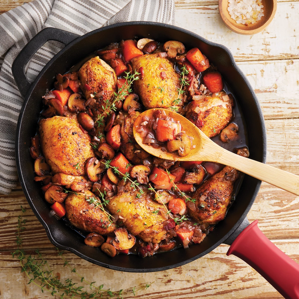 Tramontina Pre-seasoned Cast Iron 2 Pk Skillets With Silicone Grips 1 Tramontina Pre-seasoned Cast Iron 2 Pk Skillets With Silicone Grips