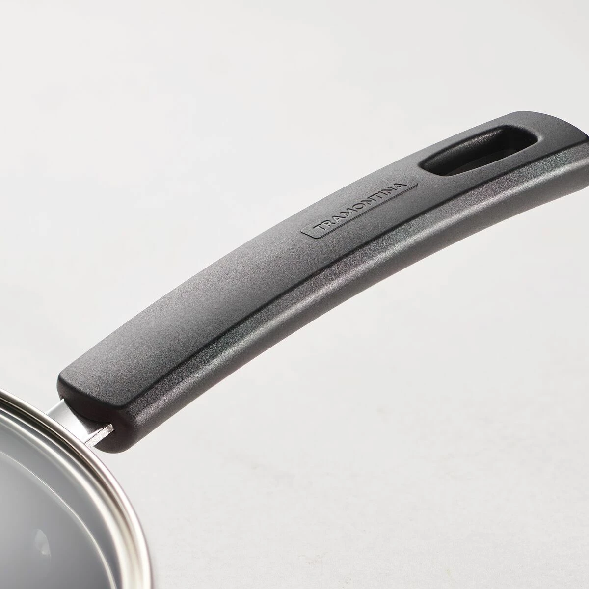 Tramontina Sicilia 1.25 Qt Aluminum Nonstick Covered Sauce Pan - Hazelnut 5 Tramontina Sicilia 1.25 Qt Aluminum Nonstick Covered Sauce Pan - Hazelnut - Image 5