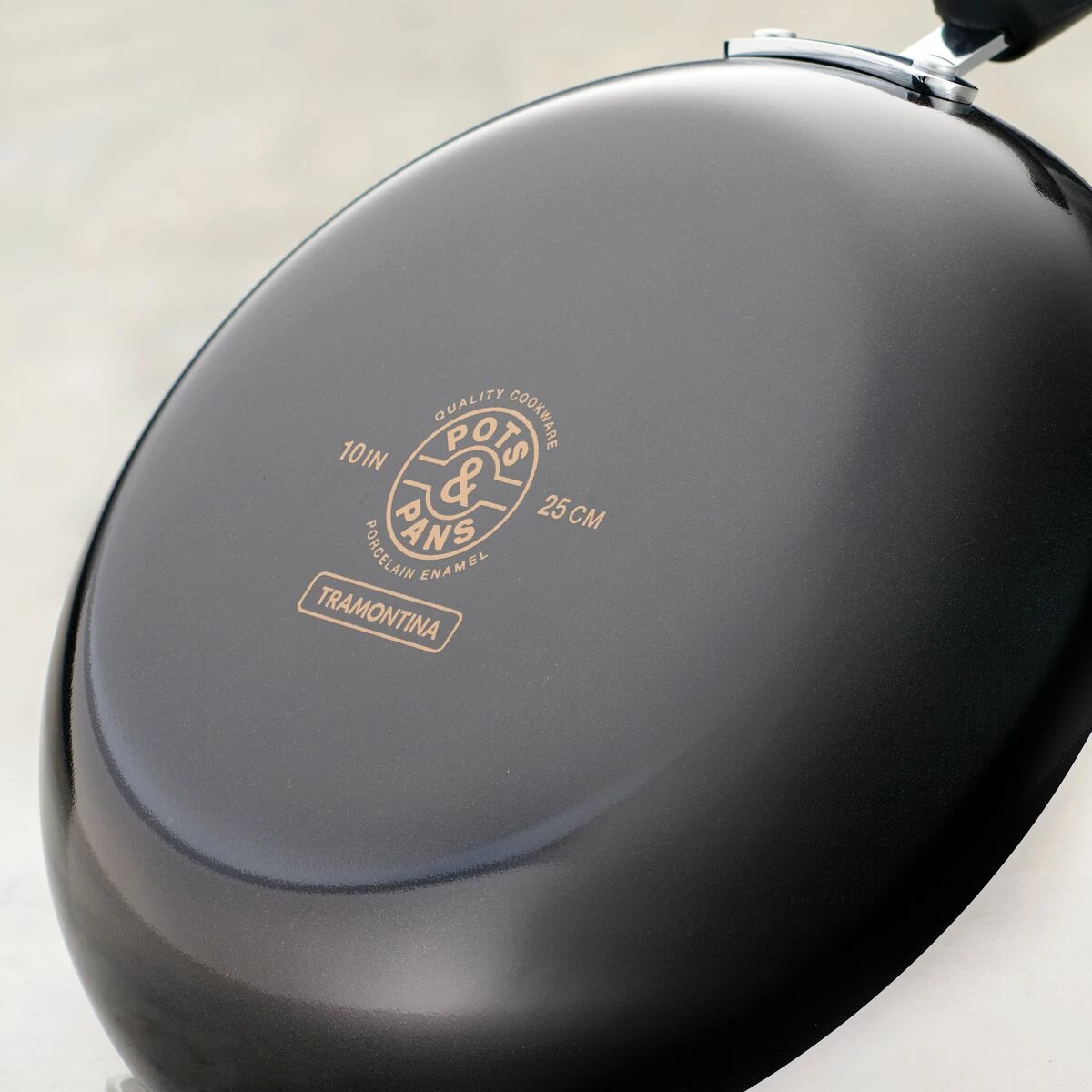 Tramontina "Pots & Pans" 12 In Aluminum Nonstick Fry Pan 5 Tramontina "Pots & Pans" 12 In Aluminum Nonstick Fry Pan - Image 5