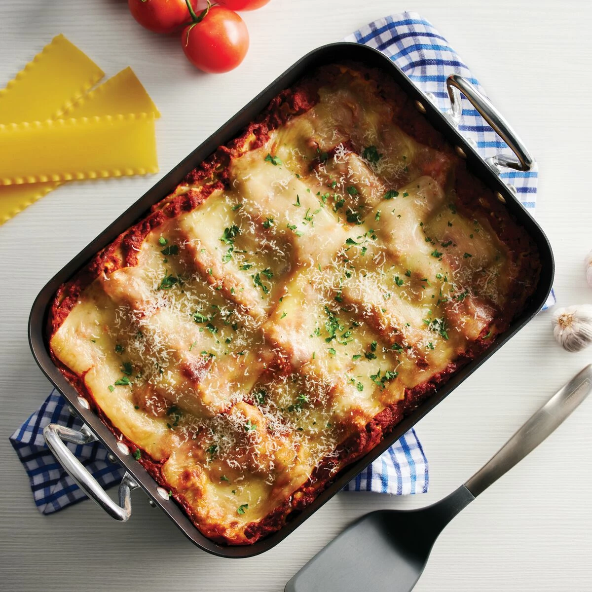 Tramontina 16 Inch Nonstick Roasting Pan With "V" Rack 5 Tramontina 16 Inch Nonstick Roasting Pan With "V" Rack - Image 5